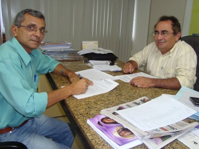 Prefeito assina convênio